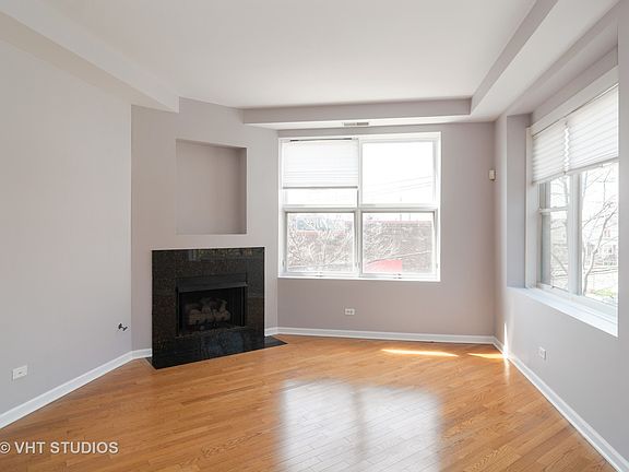 3rd image of 2337 W Wolfram St APT 315