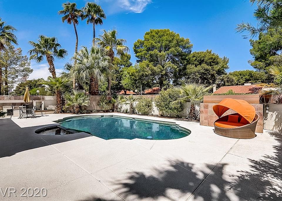 1st image of 2552 Aviv Ct