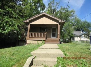 934 28th St, Des Moines, IA 50312