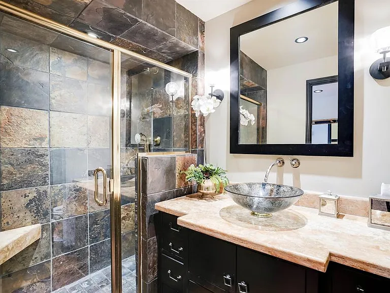 200 Harbor Dr #1502 — Photo 8