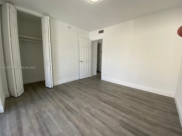 2460 Taylor St #1C — Photo 24