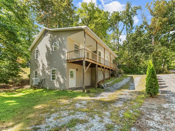 288 Royal Pines Dr, Arden, NC 28704