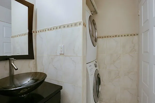 Rented by Keller Williams NYC | media 19