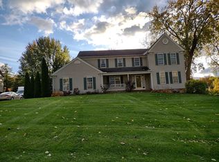 8130 Buckboard Ln, Mentor, OH 44060