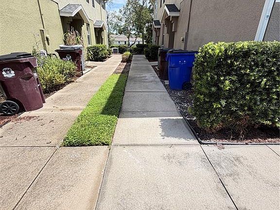 3rd image of 3913 Pemberly Pines Cir