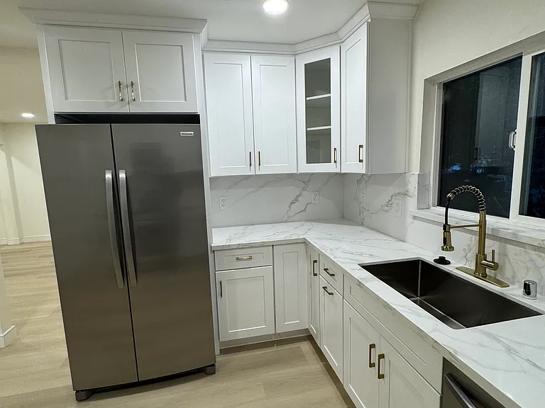 7570 Snow Ave — Photo 8