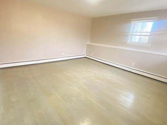 5th image of 44 Wright Ave APT 4B