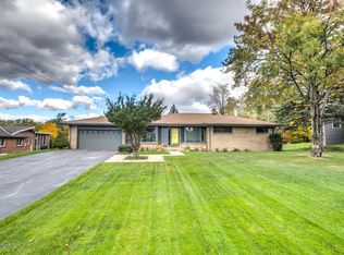 3031 Baker Park Dr SE, Grand Rapids, MI 49508