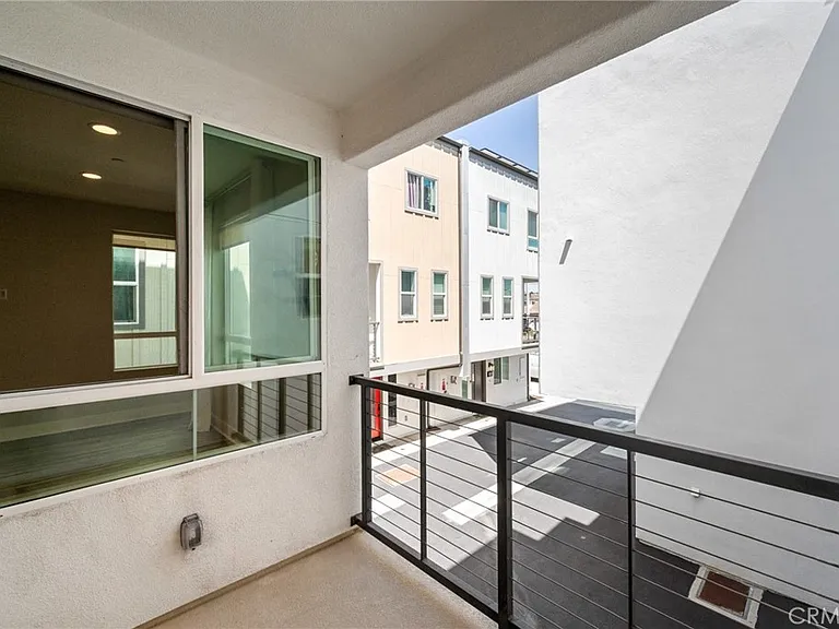 1811 S Mesa St — Photo 17