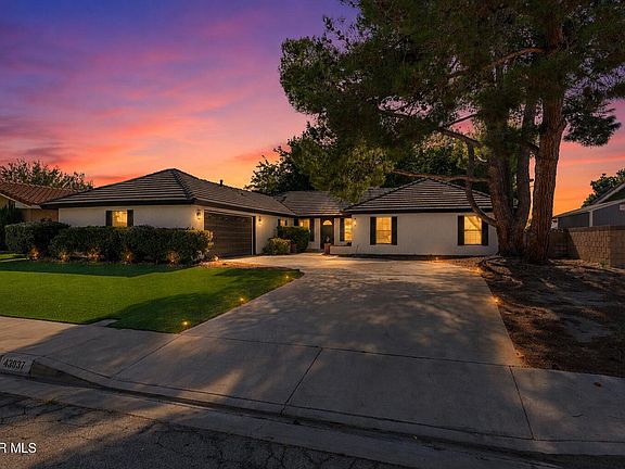 3rd image of 43037 Sachs Dr