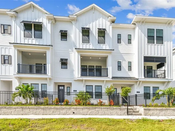 7220 Sutton Ln, Sarasota, FL 34240