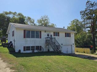 4031 Lathrop St, Stitzer, WI 53825