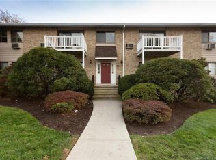 180 Glenbrook Rd APT 2, Stamford, CT 06902