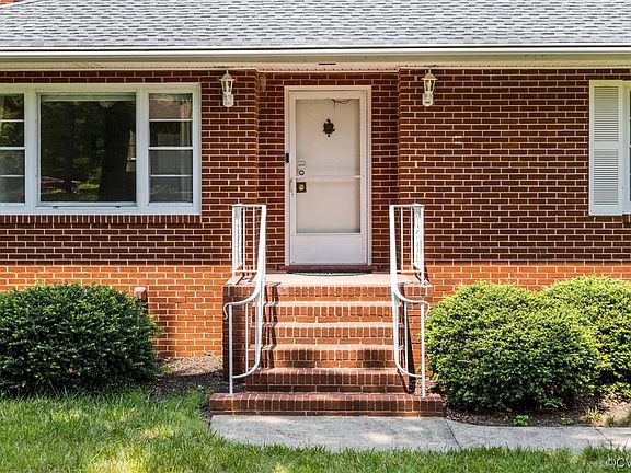 5th image of 9338 Falcon Dr