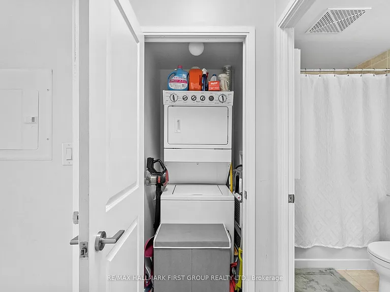60 Absolute Ave #3308 — Photo 4