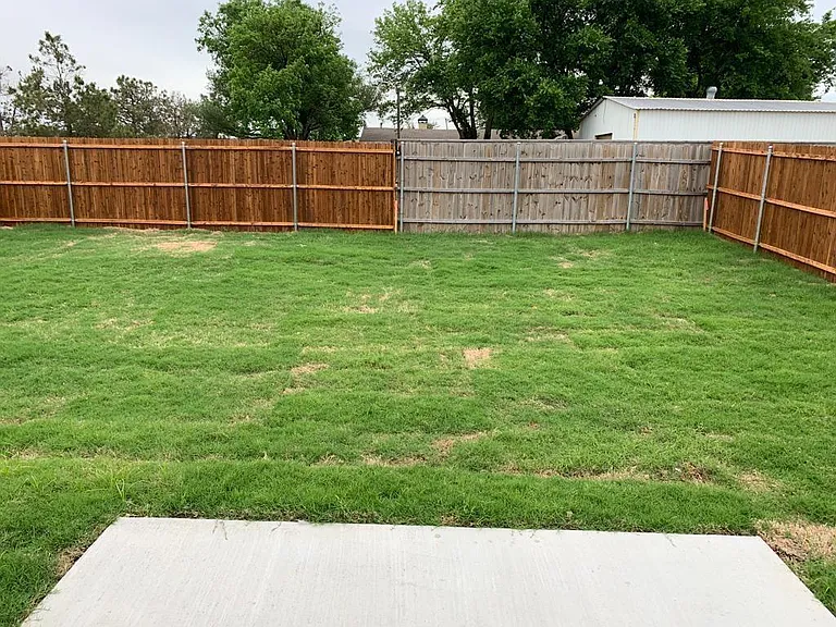 1637 Shadow Hawk Dr — Photo 19