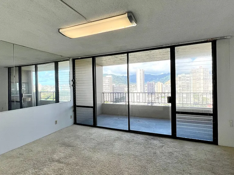 2121 Ala Wai Blvd #1903 — Photo 9