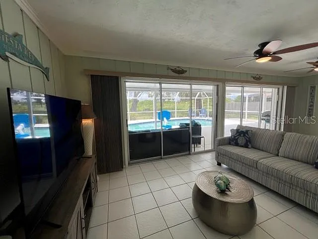 7328 Curtiss Ave — Photo 30