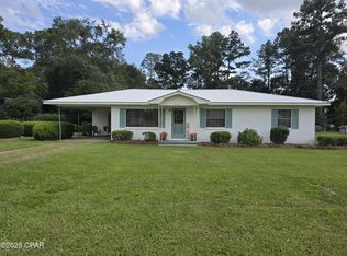1608 Highway 90, Ponce De Leon, FL 32455