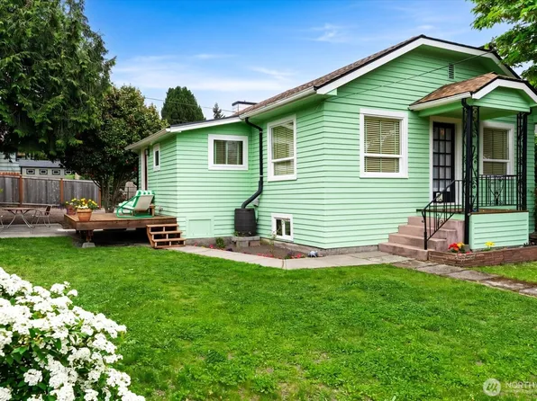 908 N 102nd, Seattle, WA 98133