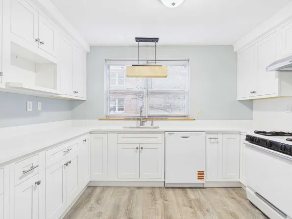 1 Oleary Way #92A, Jamaica Plain, MA 02130