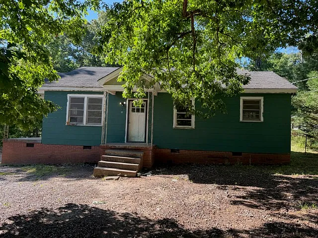 37 Lily St — Photo 1
