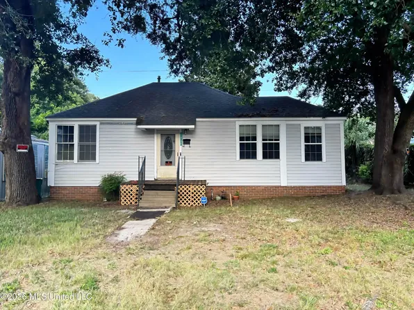 187 Keesler Cir, Biloxi, MS 39530