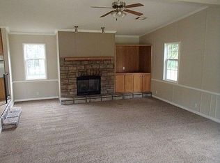 5727 Country Heights Rd, Charleston, AR 72933