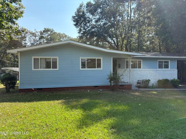 537 Meadowview Dr