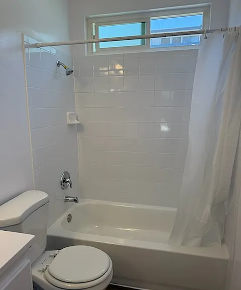 Claridge House Apartments — Photo 5