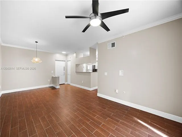 3102 Tuscany Way — Photo 2