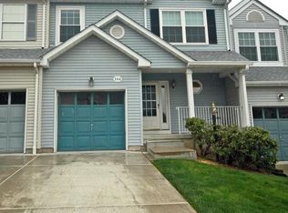 104 Castleton Rd, Princeton, NJ 08540