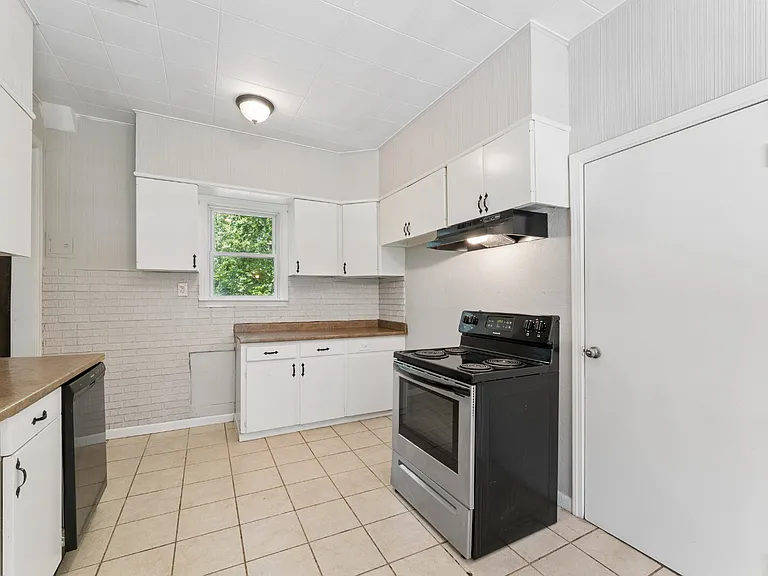 11106 Applewood Dr — Photo 12