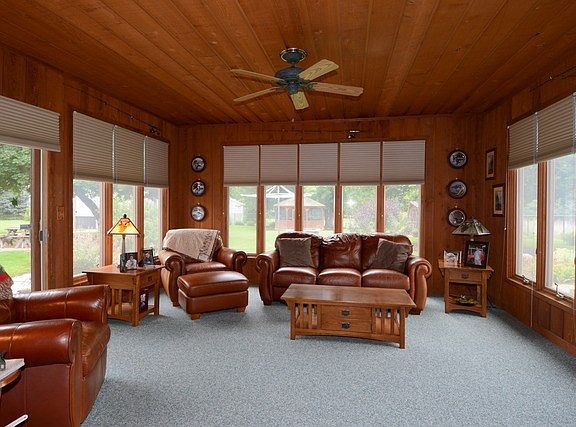 Sun/Florida Room- Beautiful views from the Family Room!