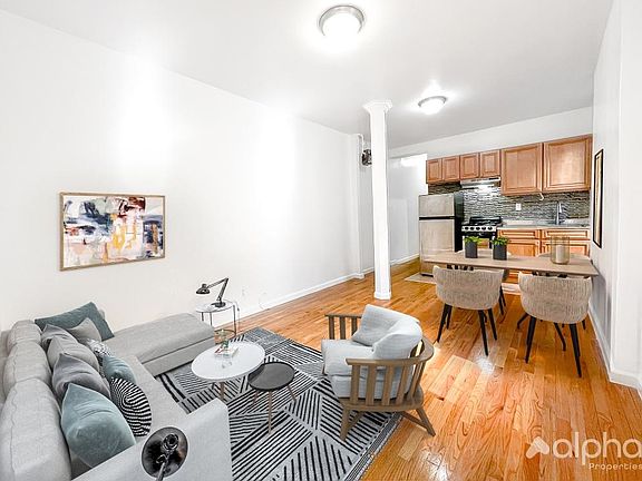 3rd image of 171 E 101st St #31