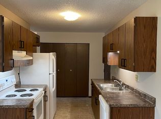 2525 32nd St S #25, La Crosse, WI 54601