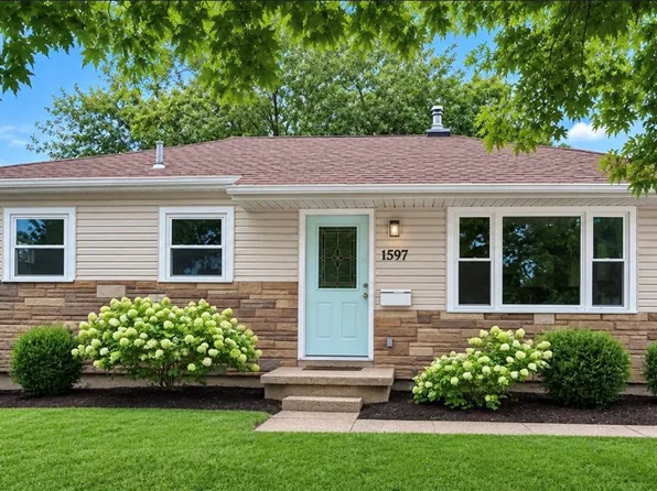 1597 Seabrook Rd, Dayton, OH 45432