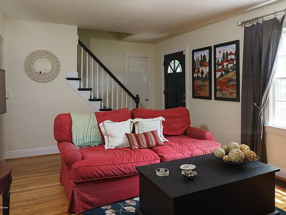 RealTourCast - A James - Elmwood (13 of