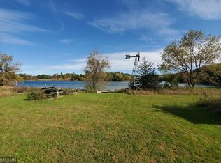 991 Moon Glow Rd, Hudson, WI 54016