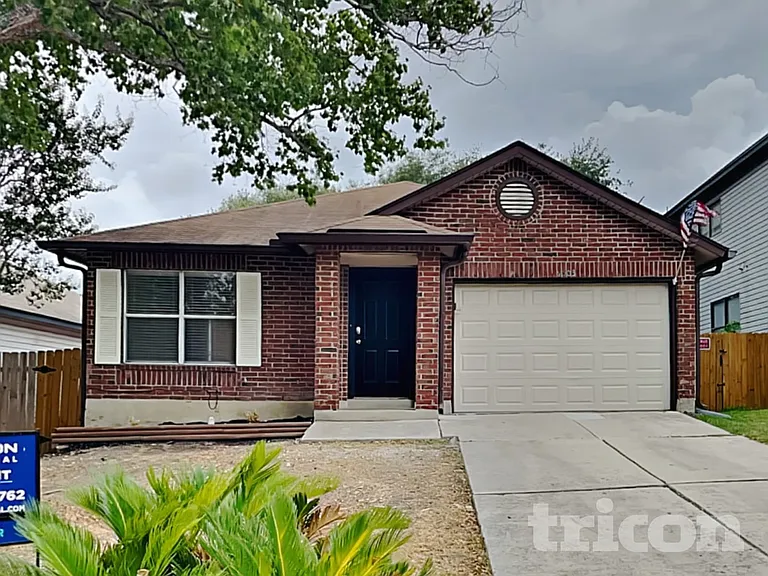 9503 Arcade Rdg — Photo 1