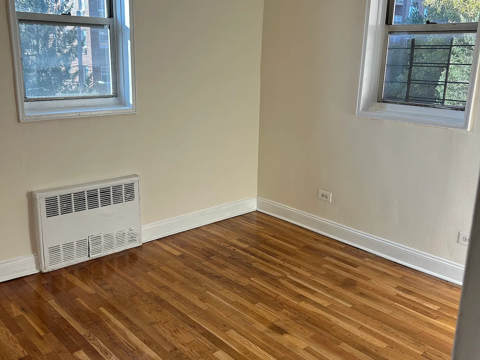 2 bed, 1000 sqft, $2,750 — Photo 4