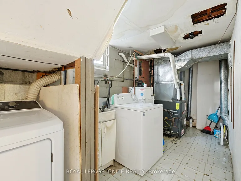 18 Gloaming Dr #BASEMENT — Photo 23