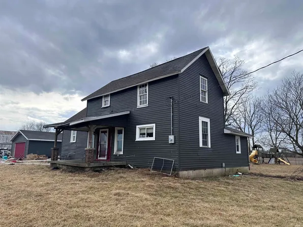 5701 E McGalliard Rd, Muncie, IN 47303