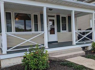 1046 Old Hanover Rd, Spring Grove, PA 17362