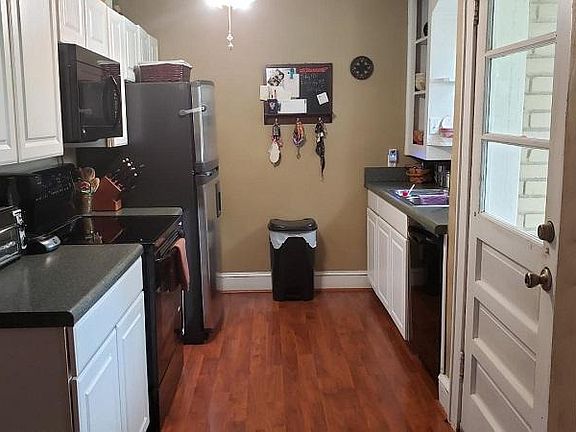 5th image of 167 Wildhurst Ave NE