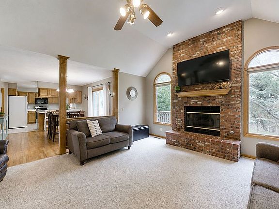 4th image of 2630 N 81st St