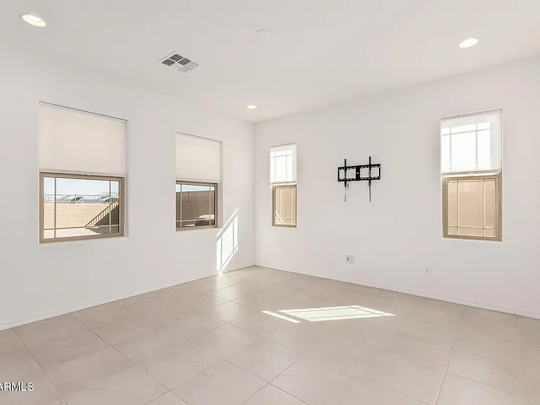 7960 E Quartet Ave — Photo 7