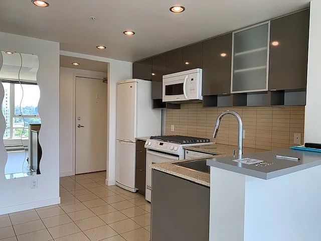 939 Expo Boulevard Vancouver — Photo 2