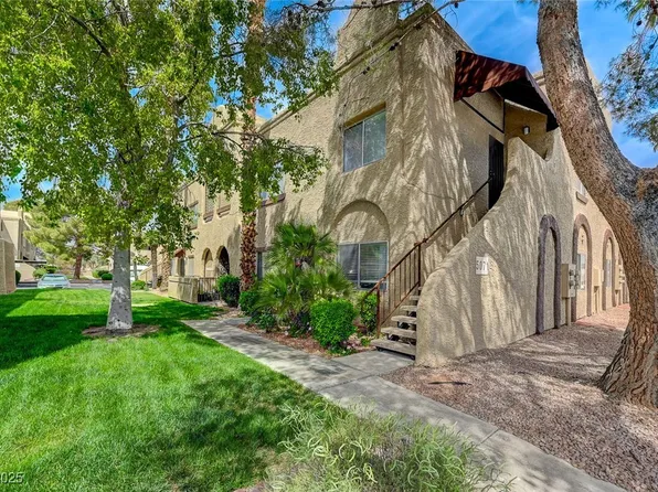 5071 Pioneer Ave APT 203, Spring Valley, NV 89146