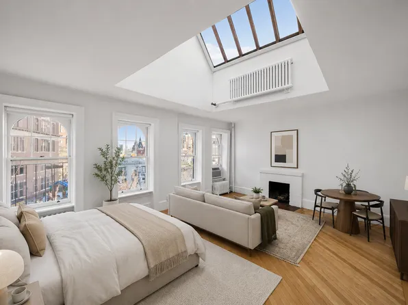104 Bedford Street image 1 of 6